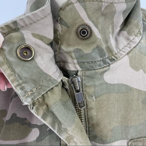 TREASURE & BOND CAMO UTILITY JACKET WOMEN SMALL STREETSTYLE Y2K GRUNGE - Picture 3 of 12